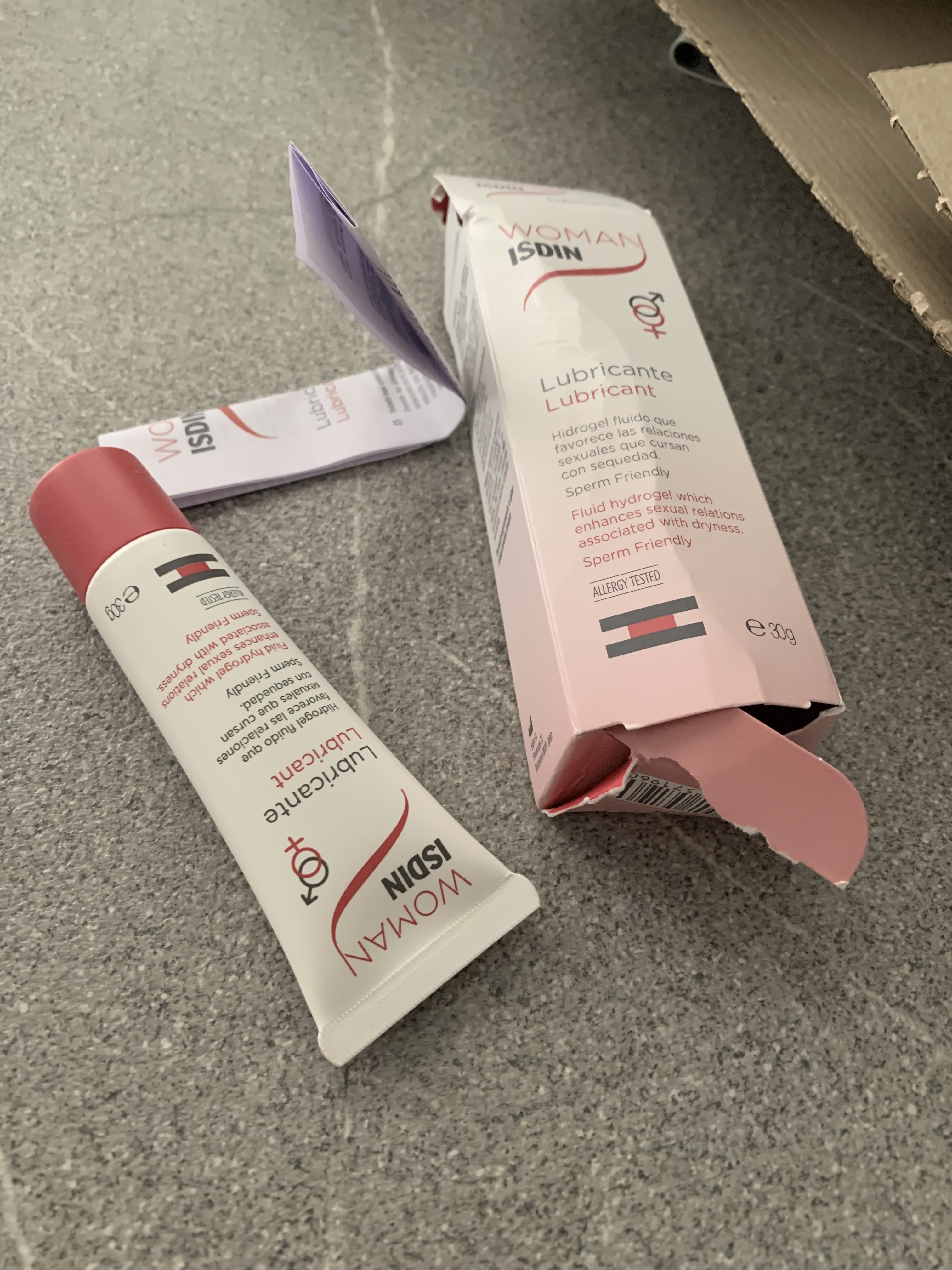 Buen lubricante, pero el envase es pequeño