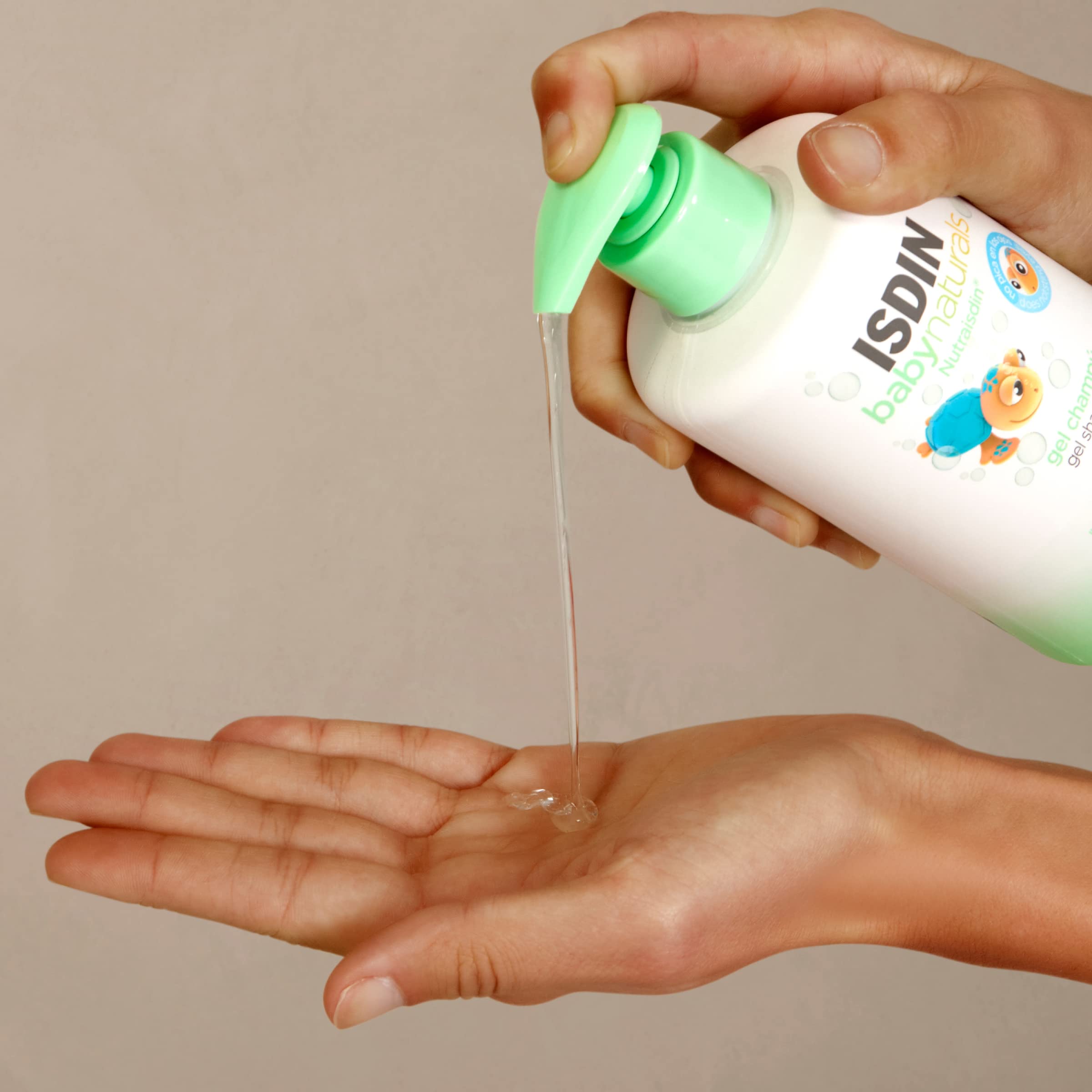 isdin-nutraisdin-baby-naturals-gel-champ-para-beb image 2